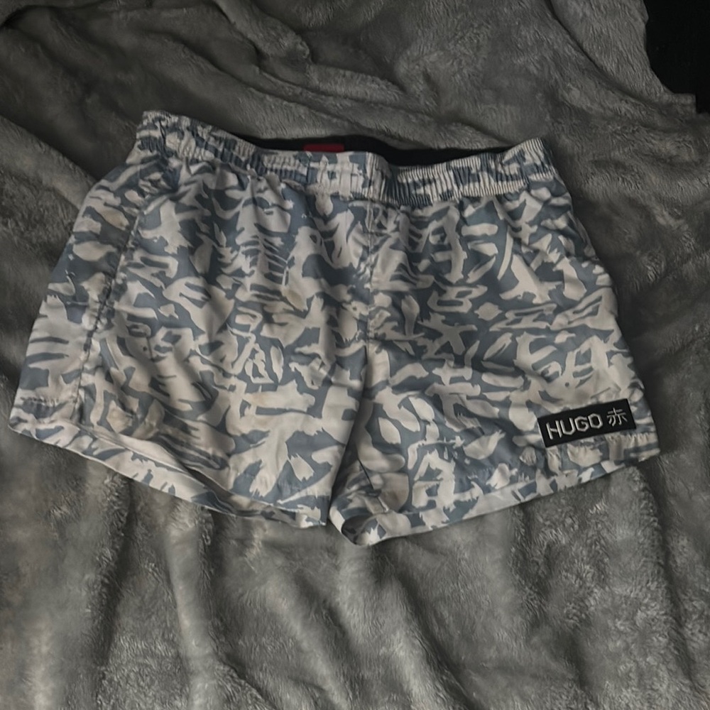 HUGO Women's Gray Camo Shorts